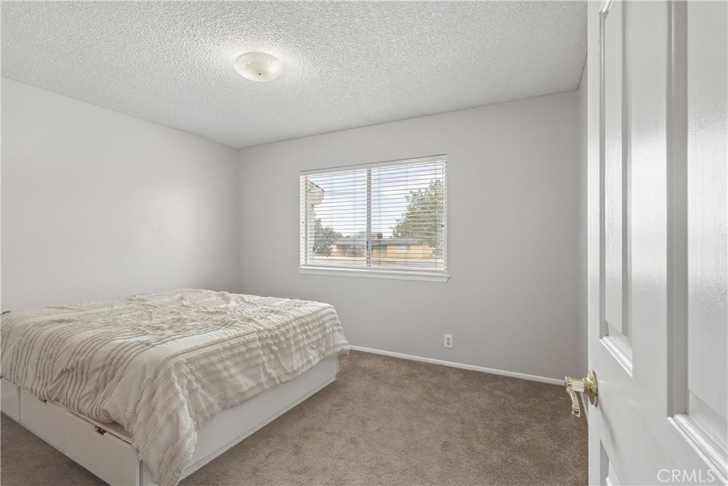 17969 Yucca Property Photo 13