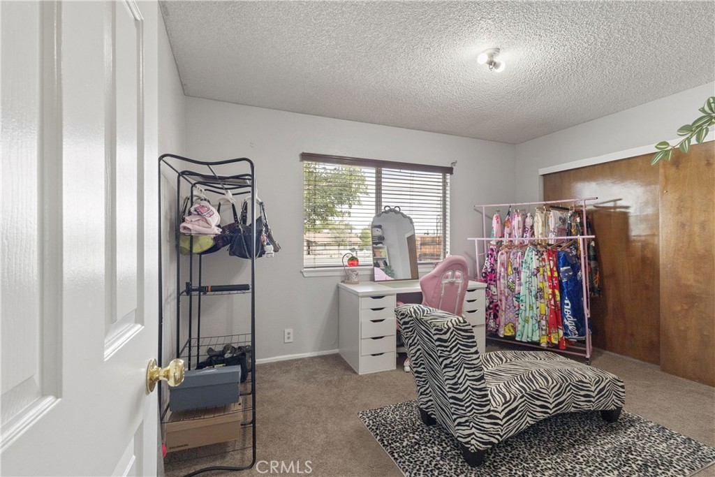 17969 Yucca Property Photo 14