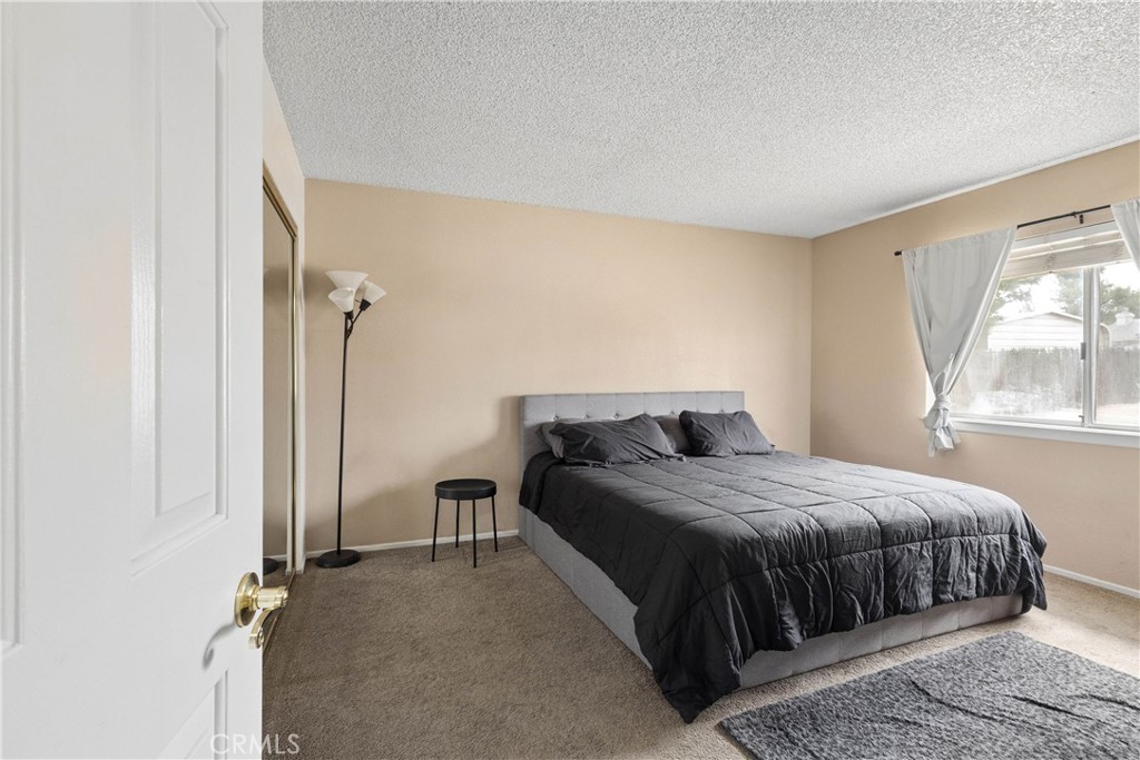 17969 Yucca Property Photo 15