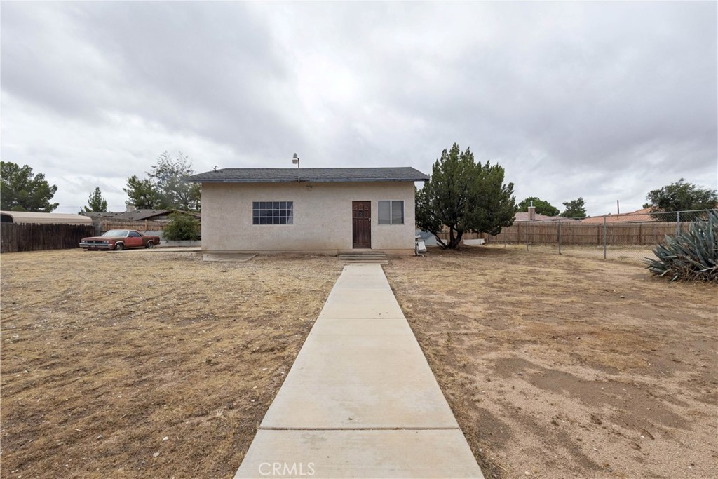 17969 Yucca Property Photo 20