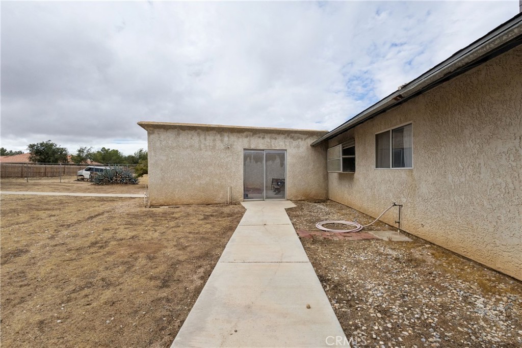 17969 Yucca Property Photo 23