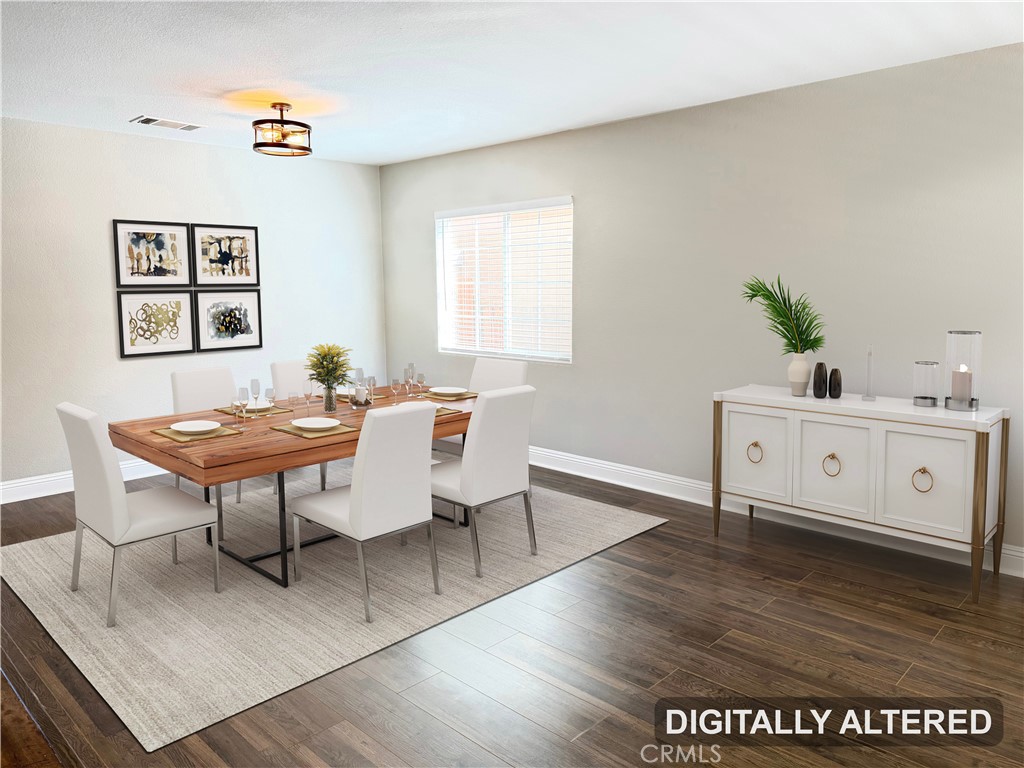 13052 Cerritos Court Property Photo 4