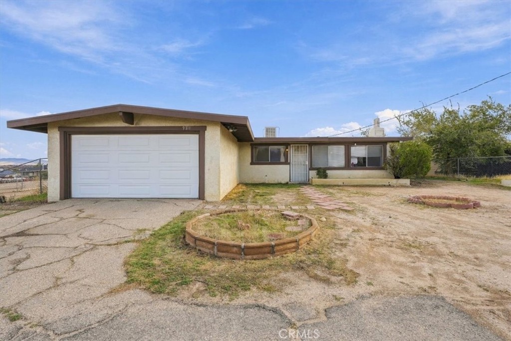 9311 Jacaranda Property Photo 1