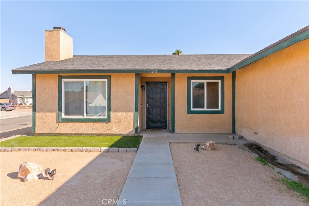 1152 Borrego Property Photo 2