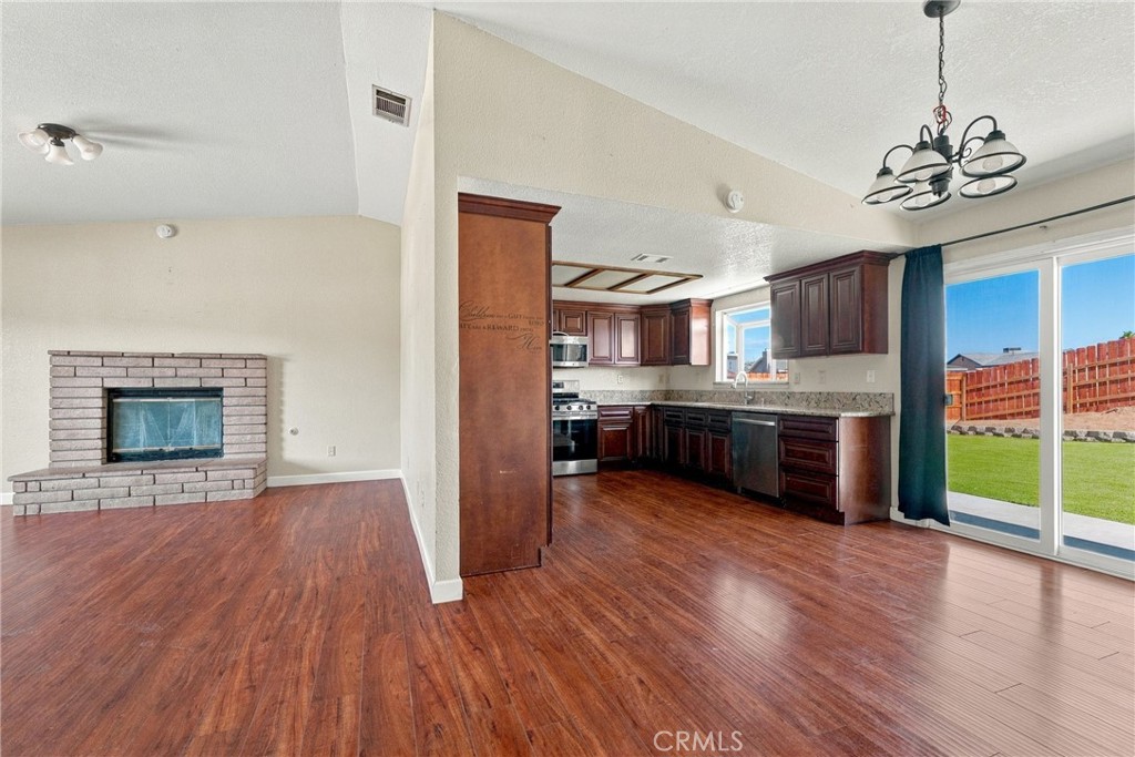 1152 Borrego Property Photo 6