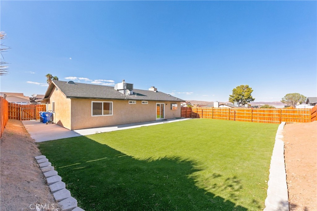 1152 Borrego Property Photo 23