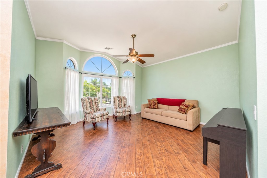 9030 Verbena Road Property Photo 6