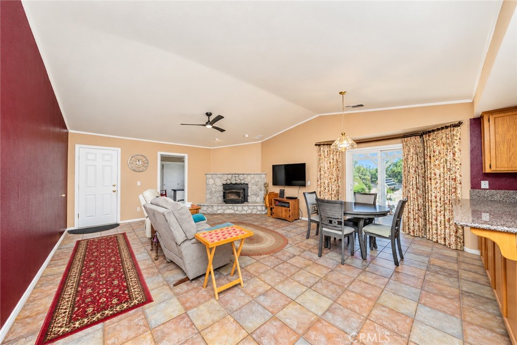 9030 Verbena Road Property Photo 7