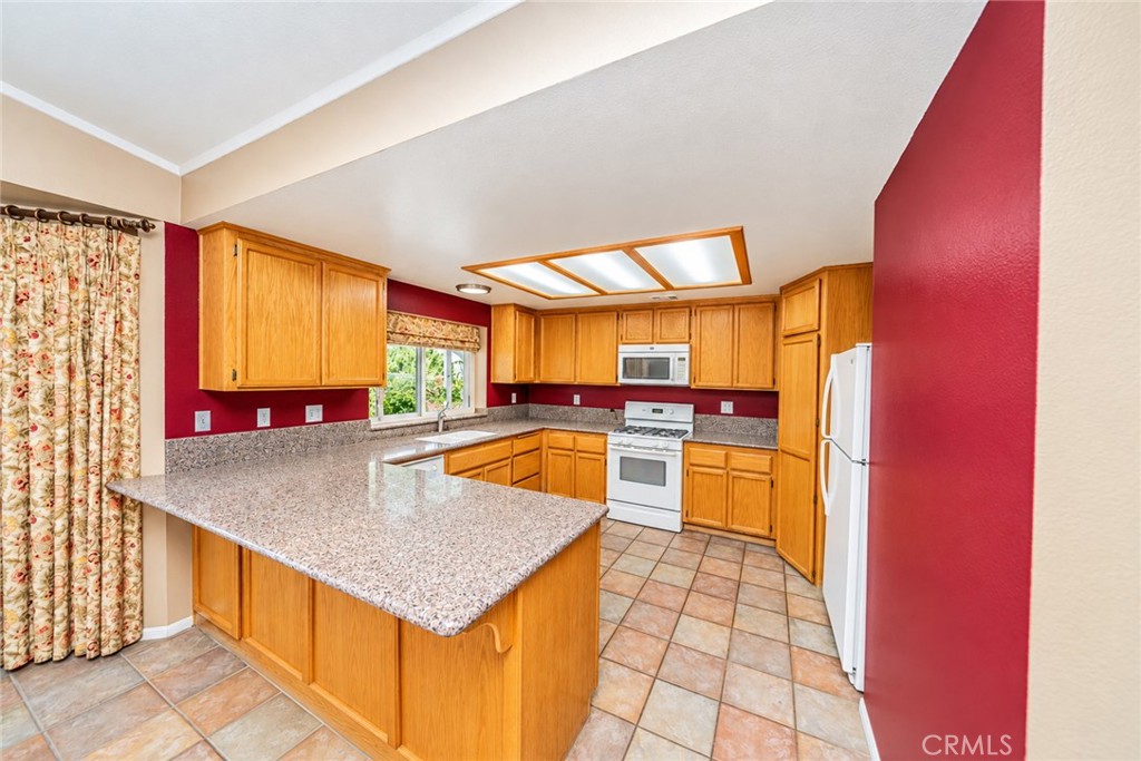 9030 Verbena Road Property Photo 8