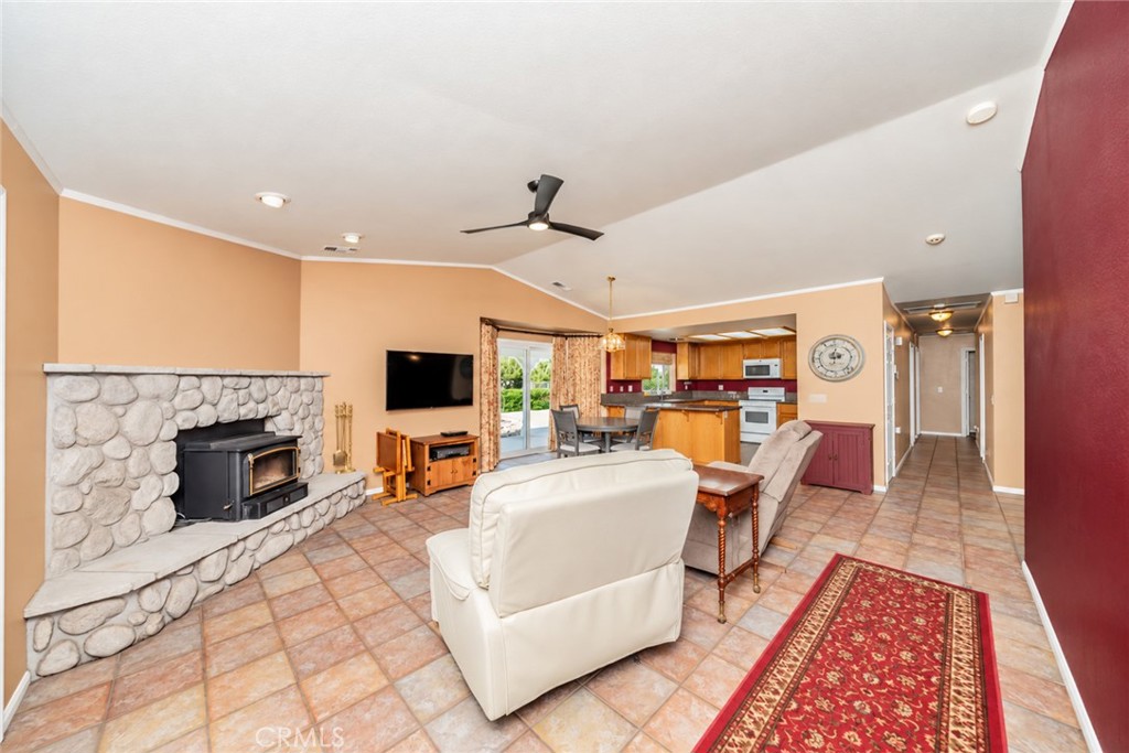 9030 Verbena Road Property Photo 9