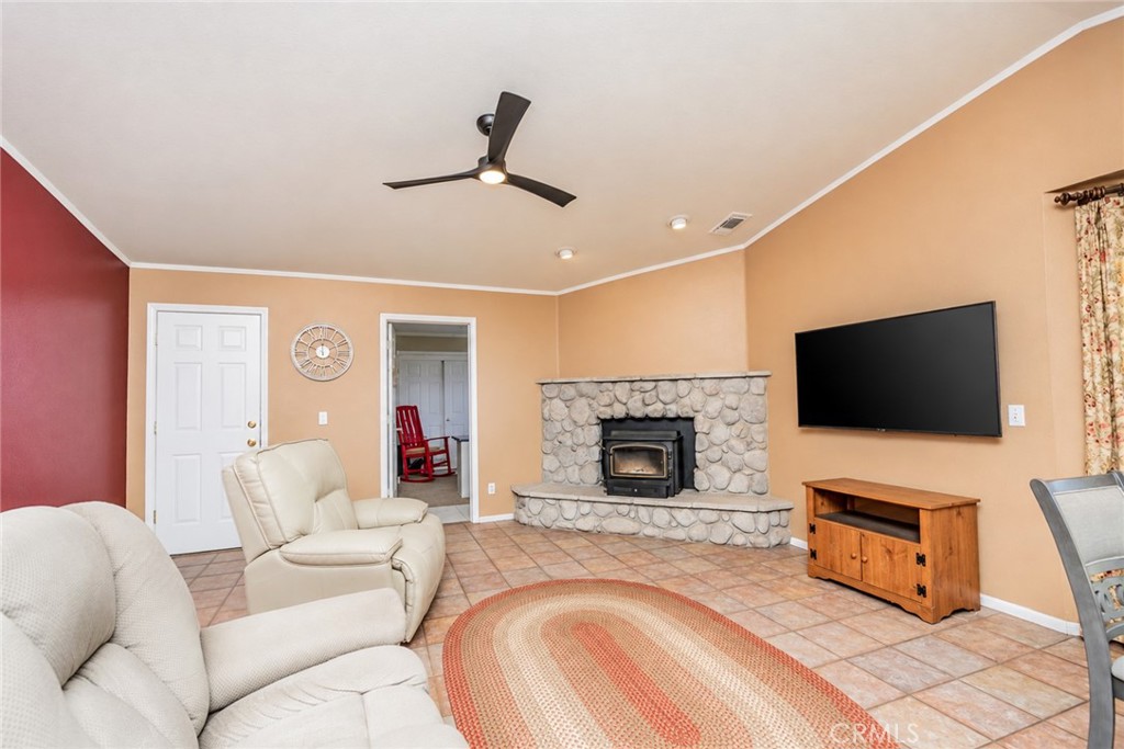 9030 Verbena Road Property Photo 11