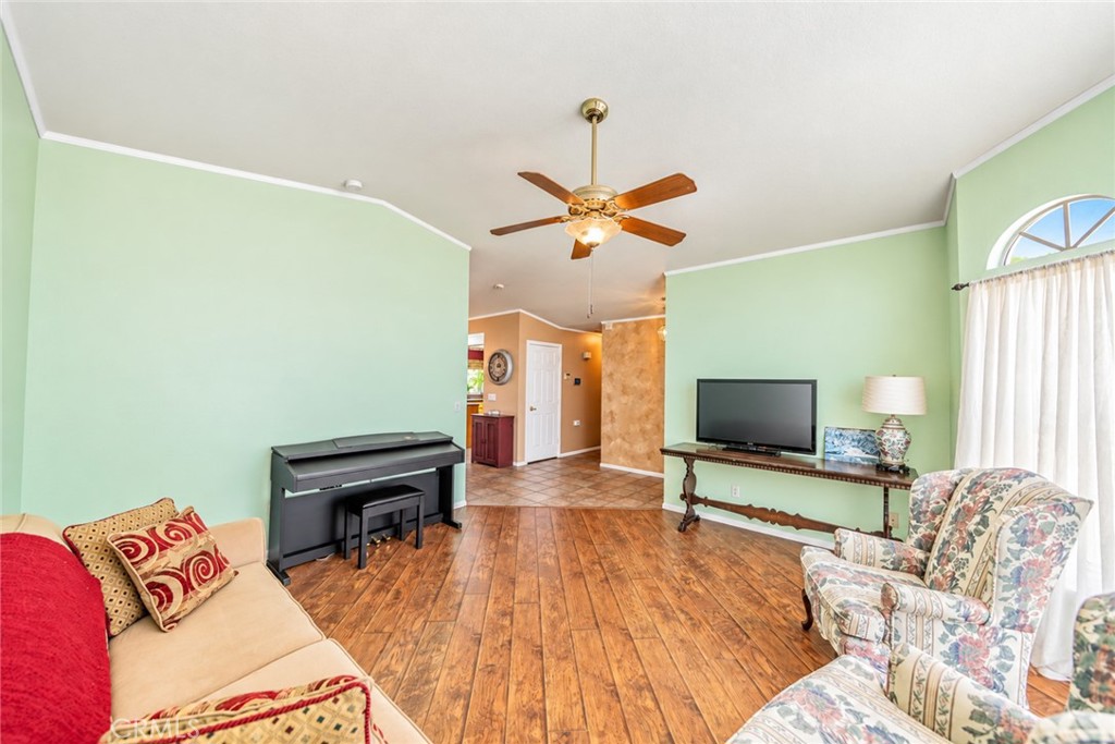 9030 Verbena Road Property Photo 14