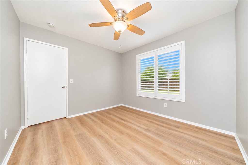 16213 Lake Shore Property Photo 27