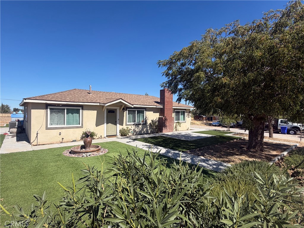 15166 Dos Palmas Property Photo 1