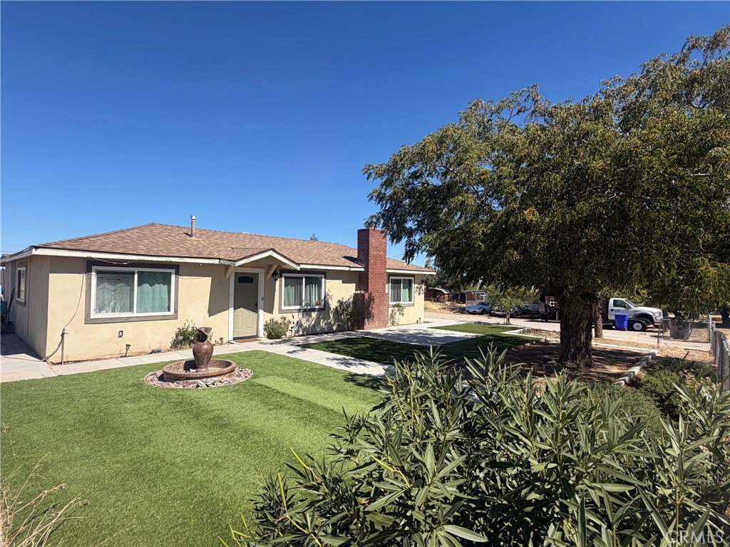 15166 Dos Palmas Property Photo 4