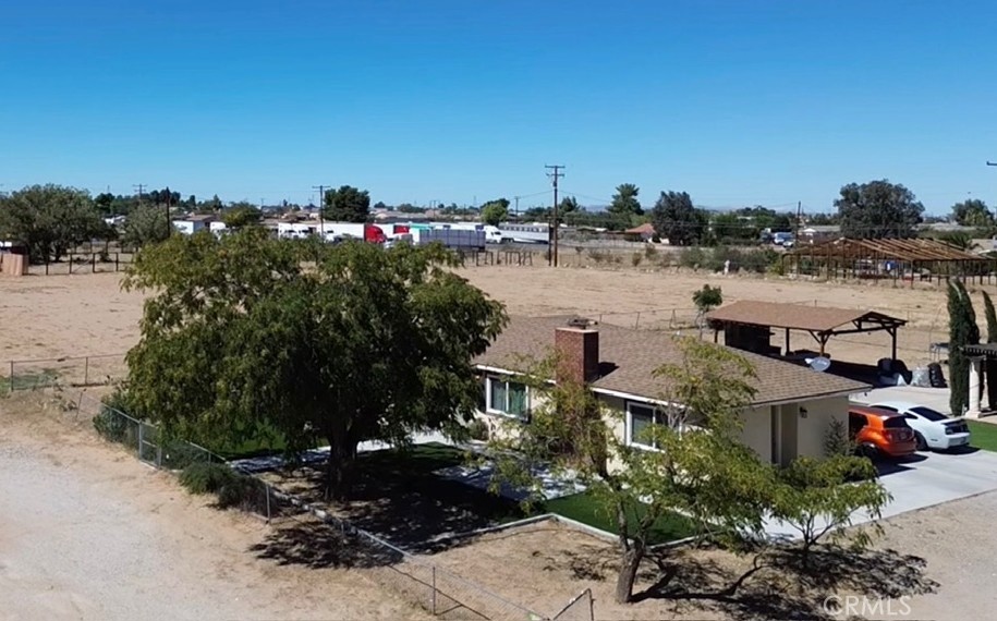 15166 Dos Palmas Property Photo 8