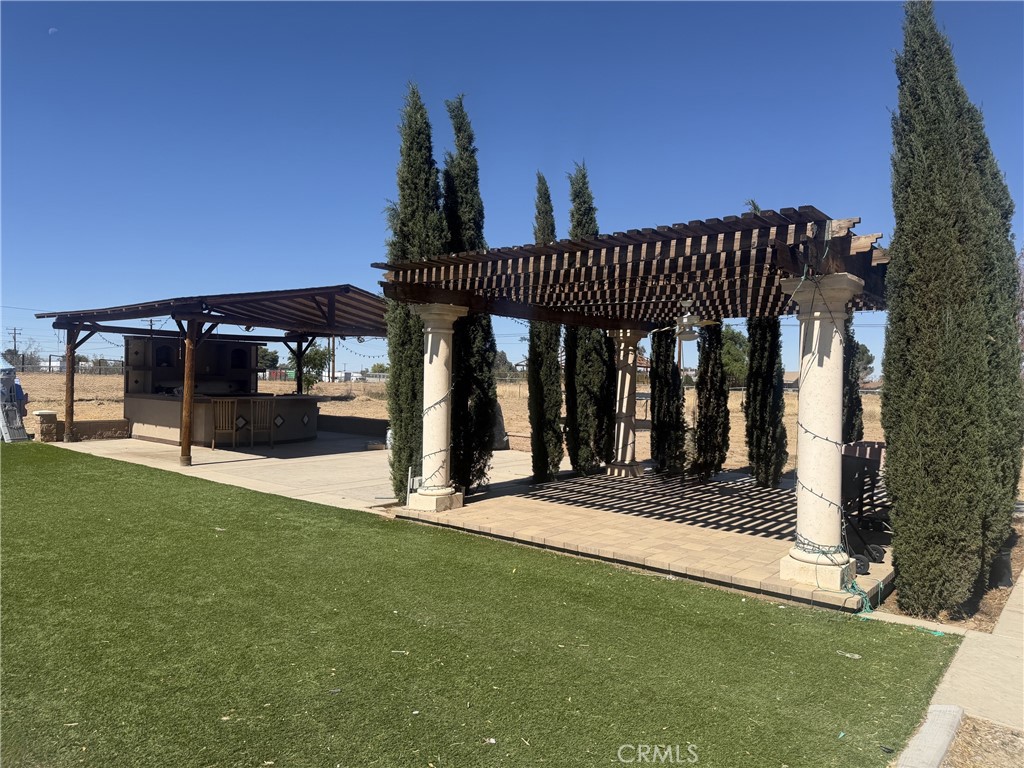 15166 Dos Palmas Property Photo 10