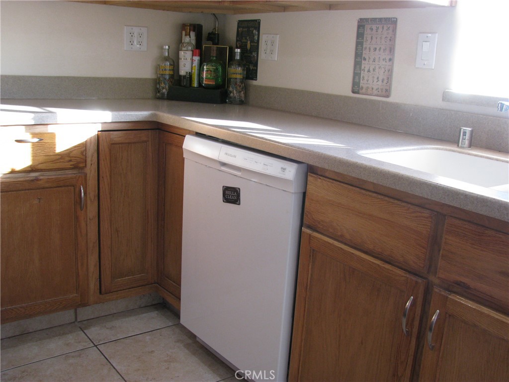 24290 Joshua Avenue Property Photo 7