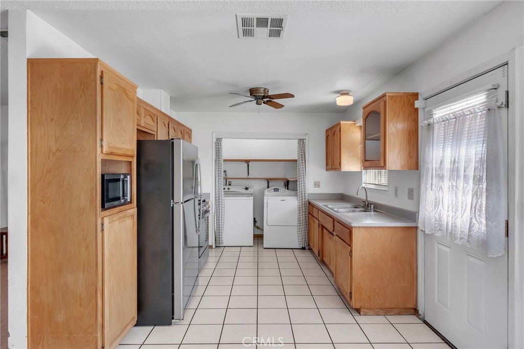 20993 Geronimo Road Property Photo 13
