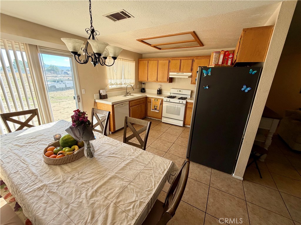 10885 9th Avenue Property Photo 8