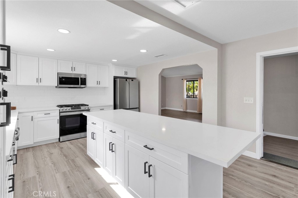 13839 Rincon Property Photo 16