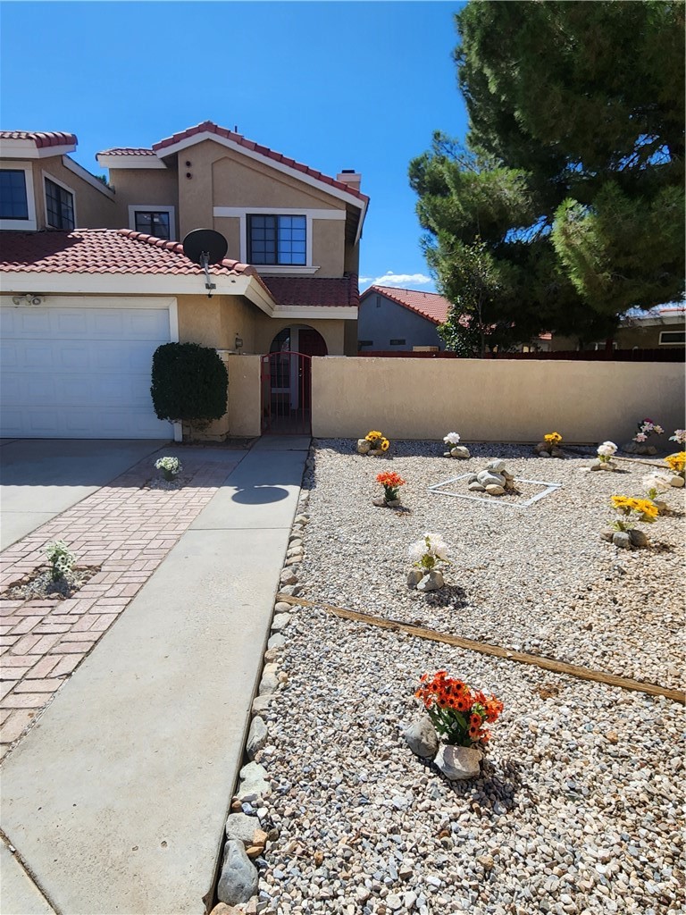 12234 Jasmine Court Property Photo 5