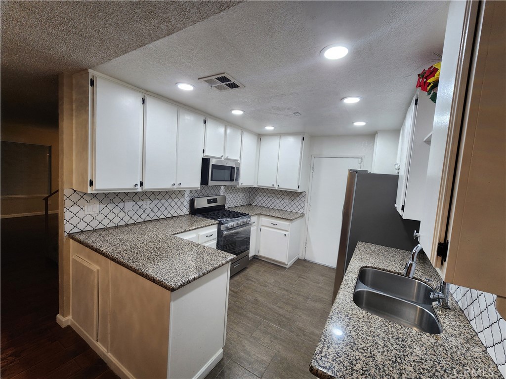 12234 Jasmine Court Property Photo 30