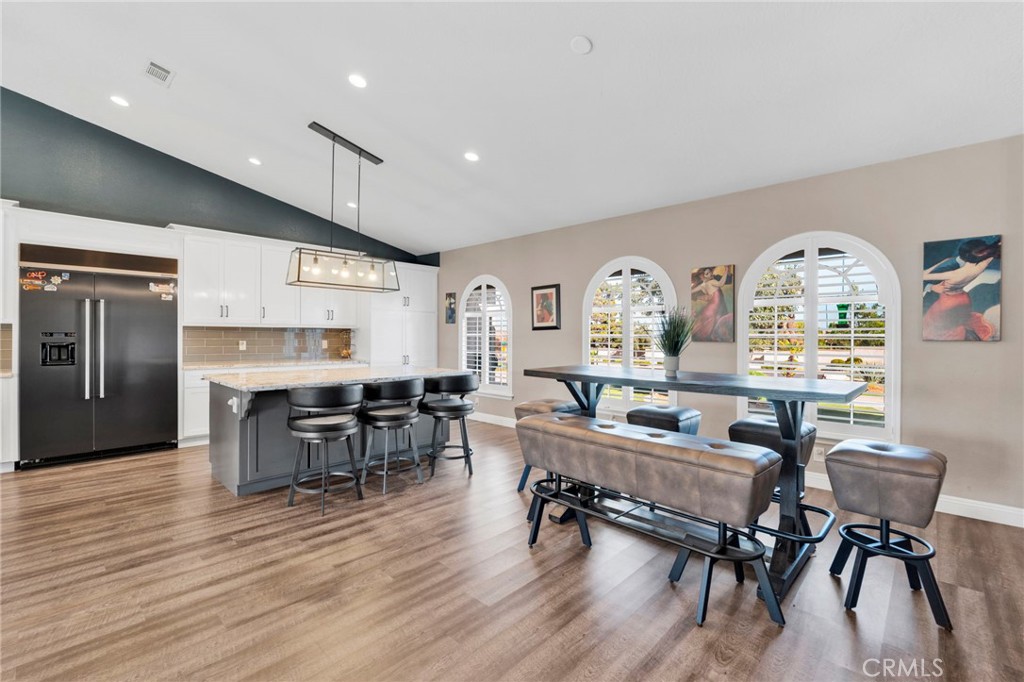 6980 Oak View Court Property Photo 10