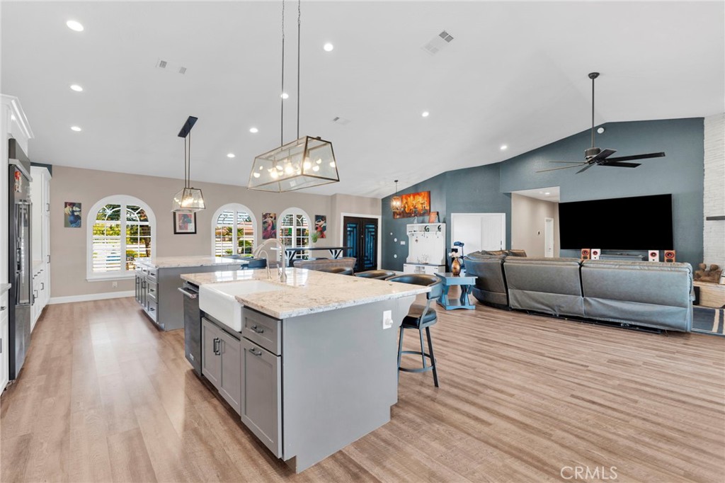 6980 Oak View Court Property Photo 16