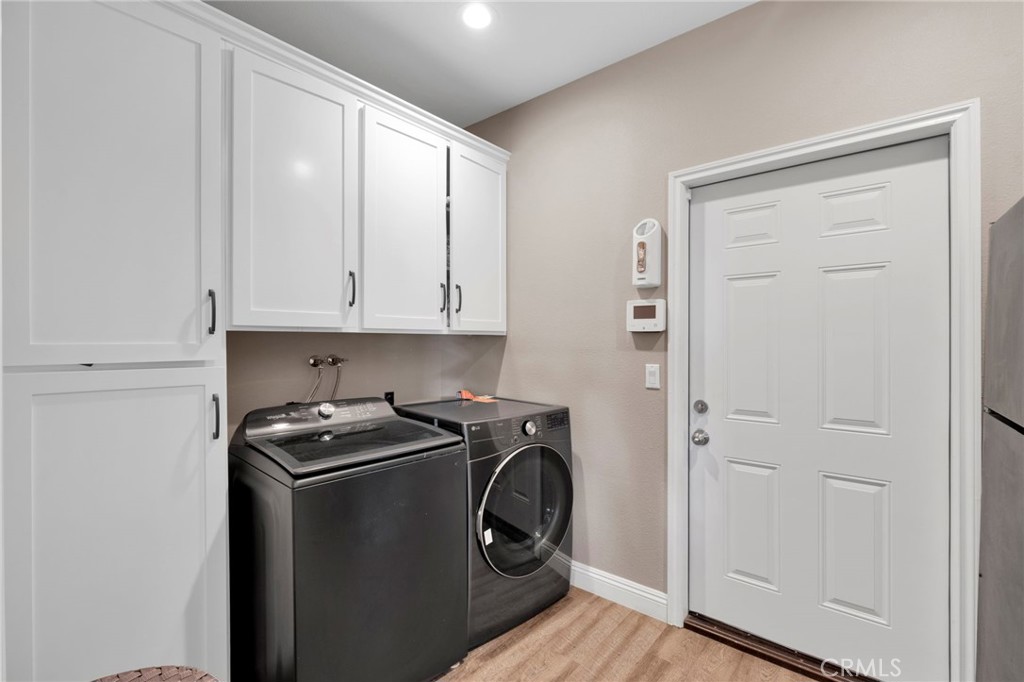 6980 Oak View Court Property Photo 33