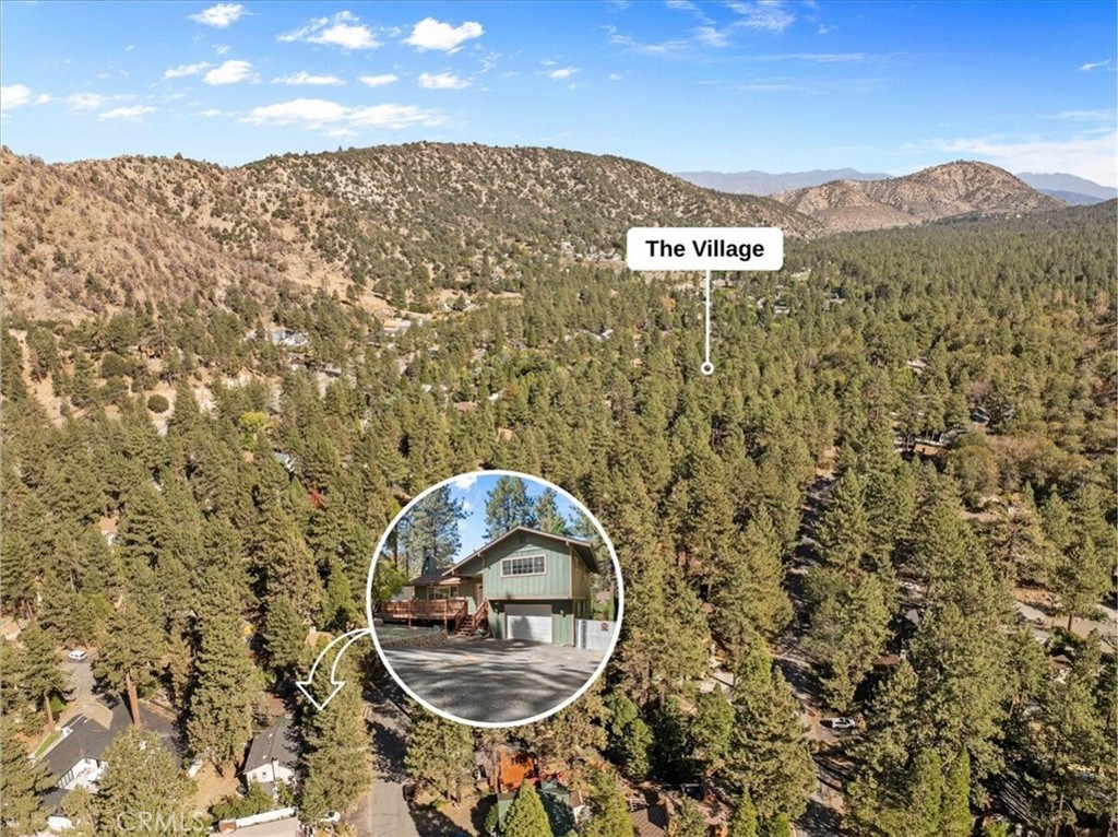 570 Lark Property Photo 3