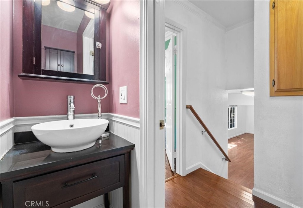570 Lark Property Photo 23