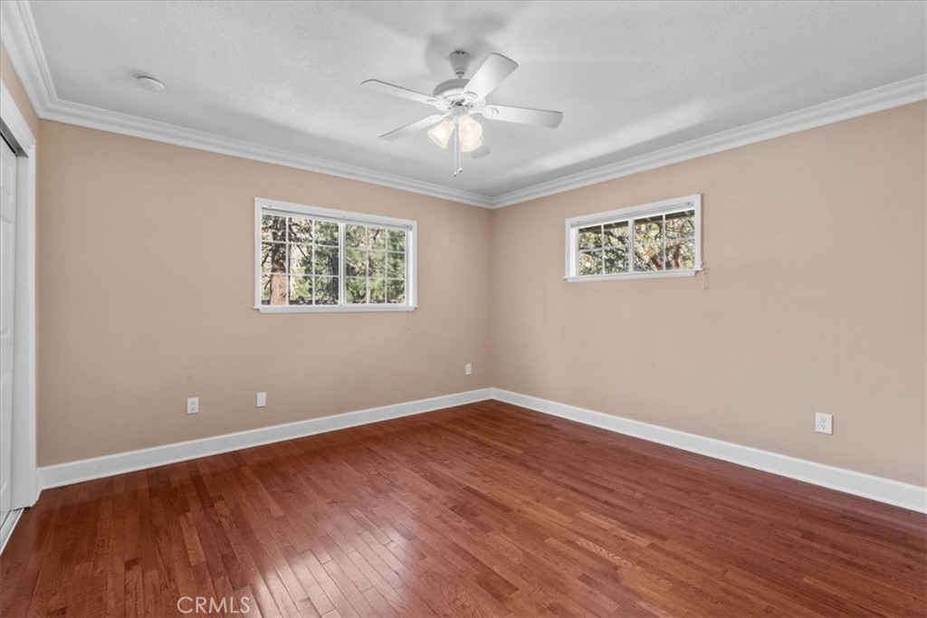 570 Lark Property Photo 26