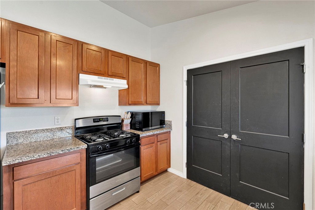 9357 Jacaranda Avenue Property Photo 15
