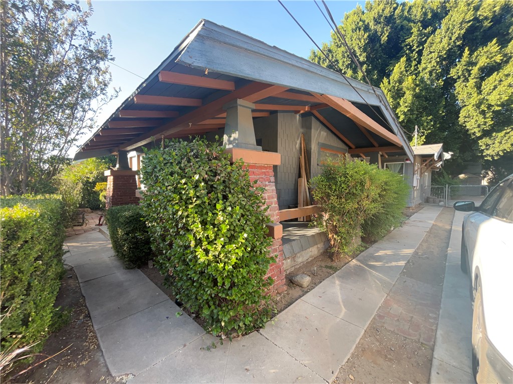 4143 Alta Vista Property Photo 16