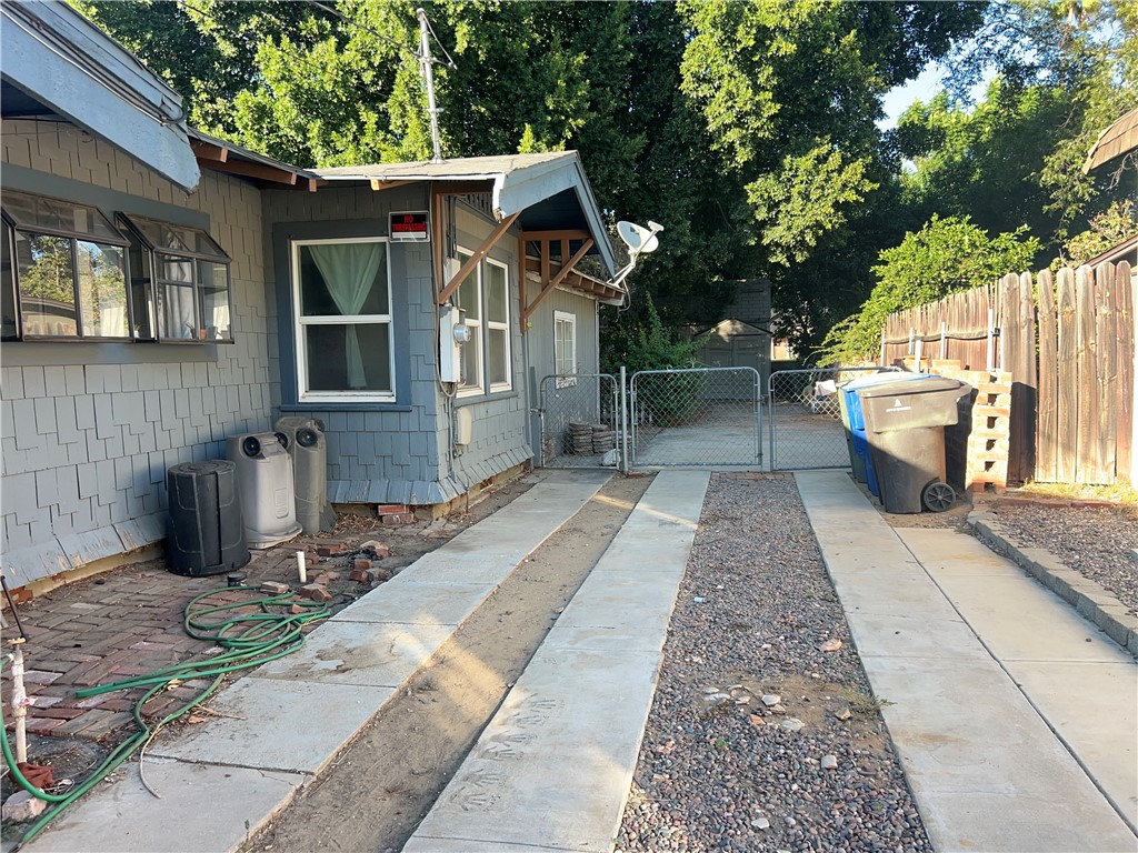 4143 Alta Vista Property Photo 18
