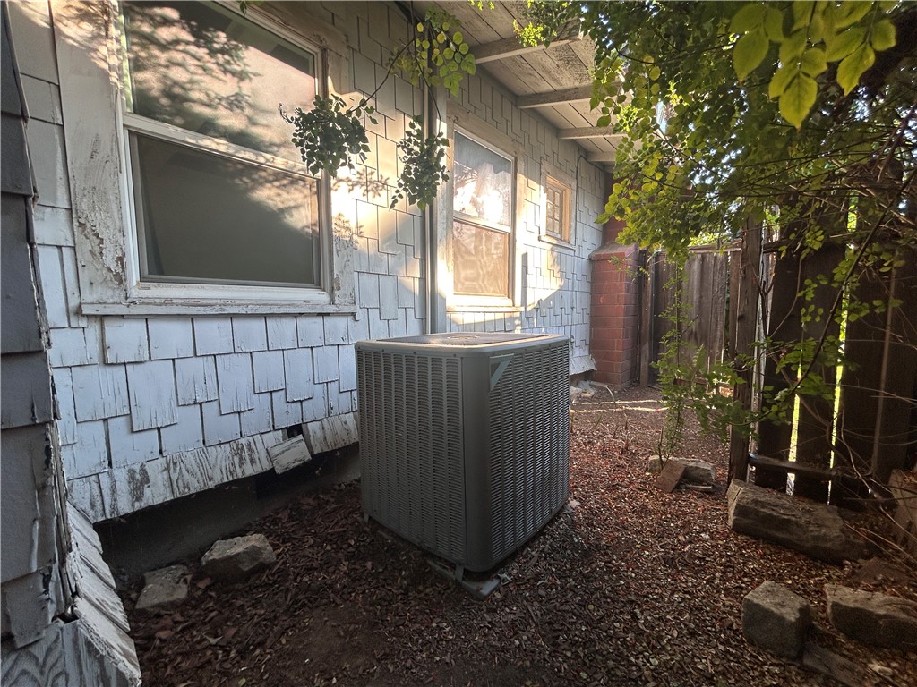 4143 Alta Vista Property Photo 27