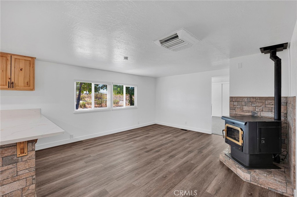 12532 Johnson Road Property Photo 10