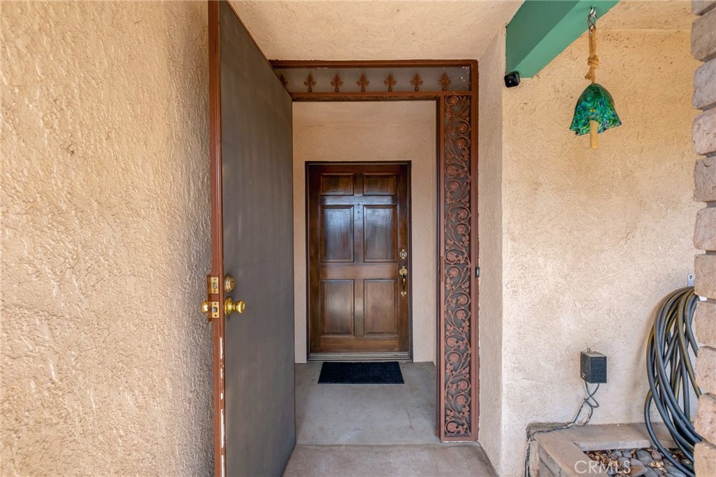 12950 Rolling Ridge Drive Property Photo 8