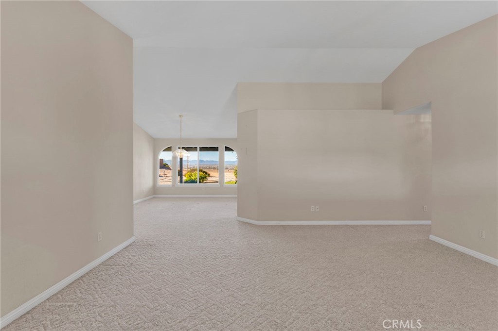 20137 Skyline Ranch Property Photo 7