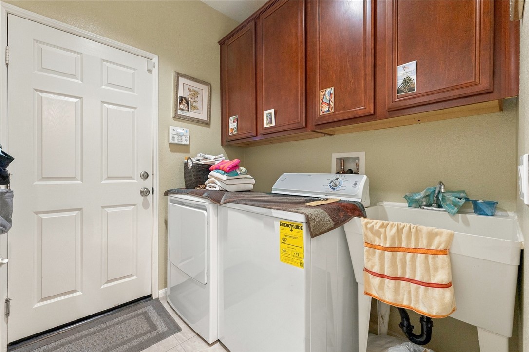 16711 Silica Property Photo 18