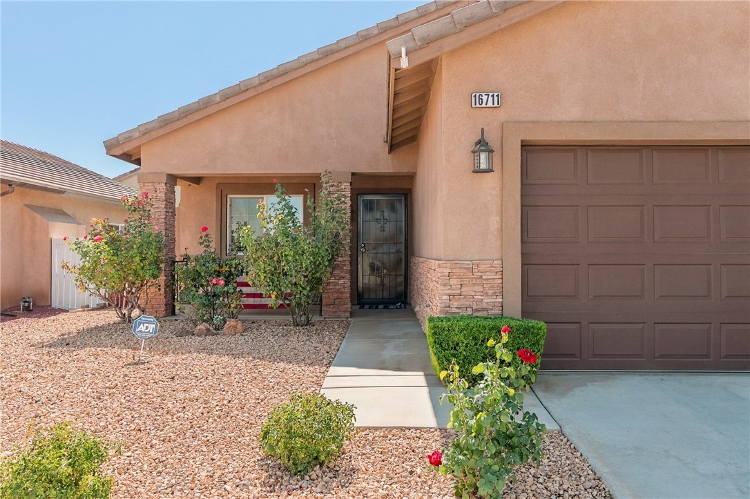 16711 Silica Property Photo 33