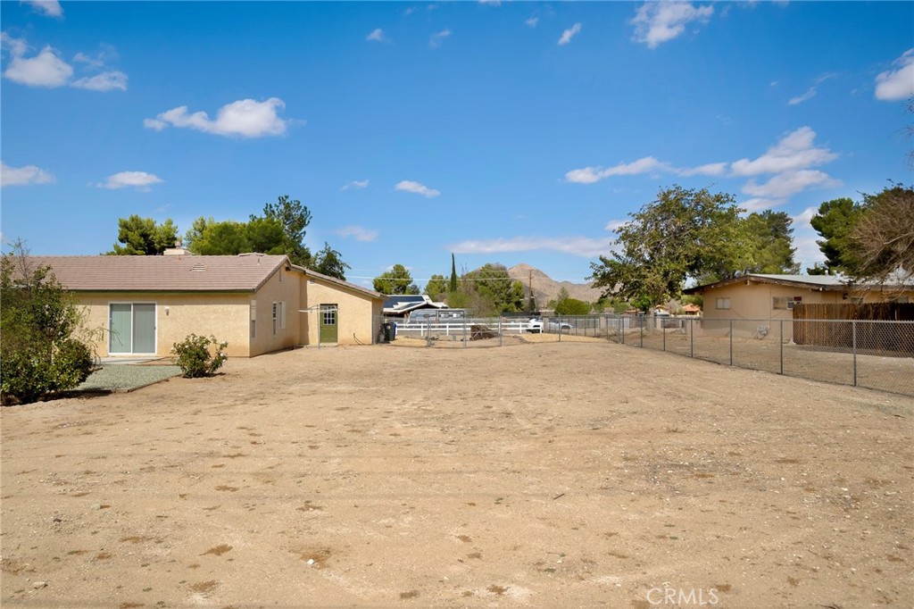 19617 Tomahawk Property Photo 40