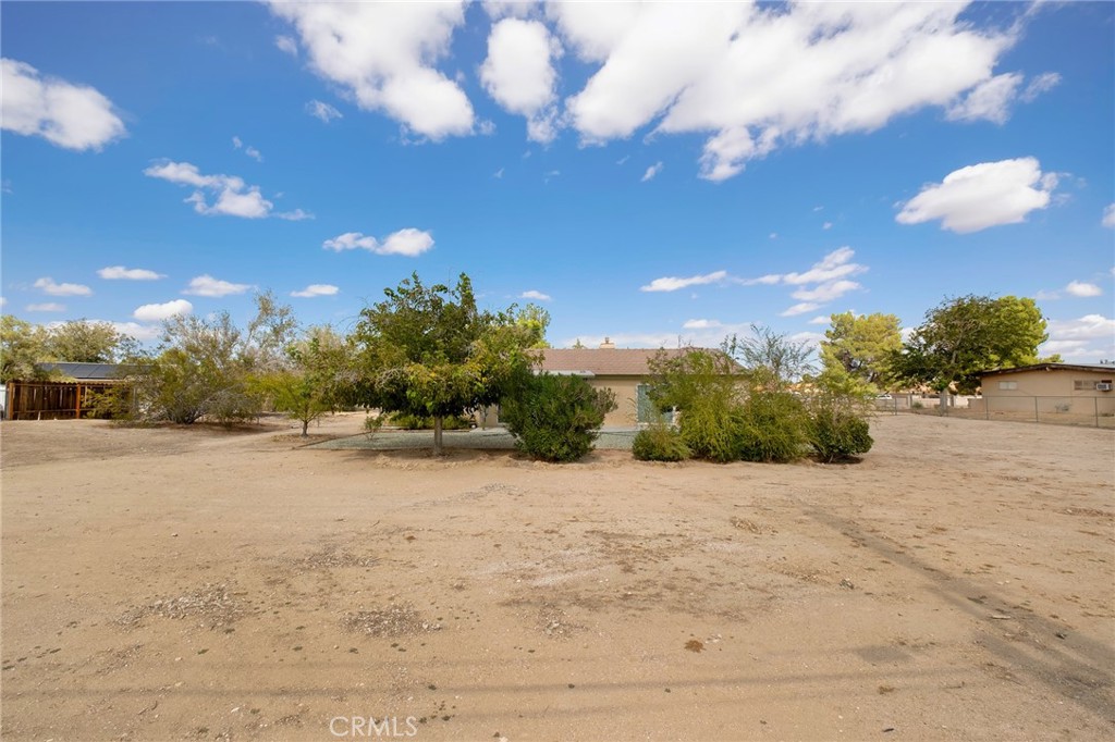 19617 Tomahawk Property Photo 41