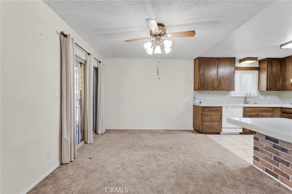 11919 11th Property Photo 10
