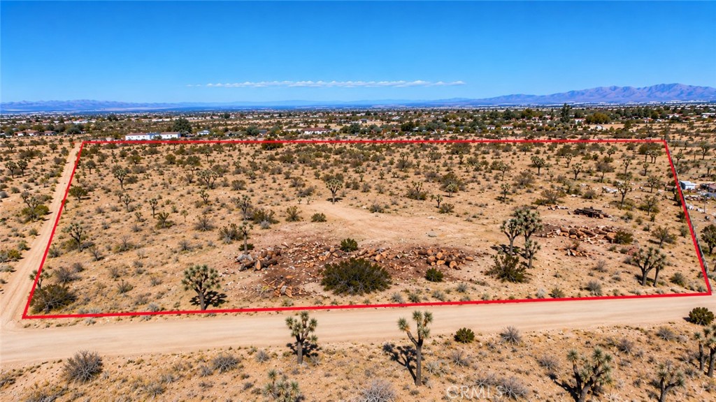 5861 Sunset Road Property Photo 2