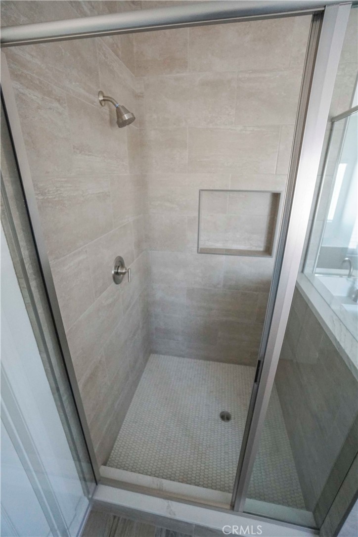 8106 Peach Avenue Property Photo 22