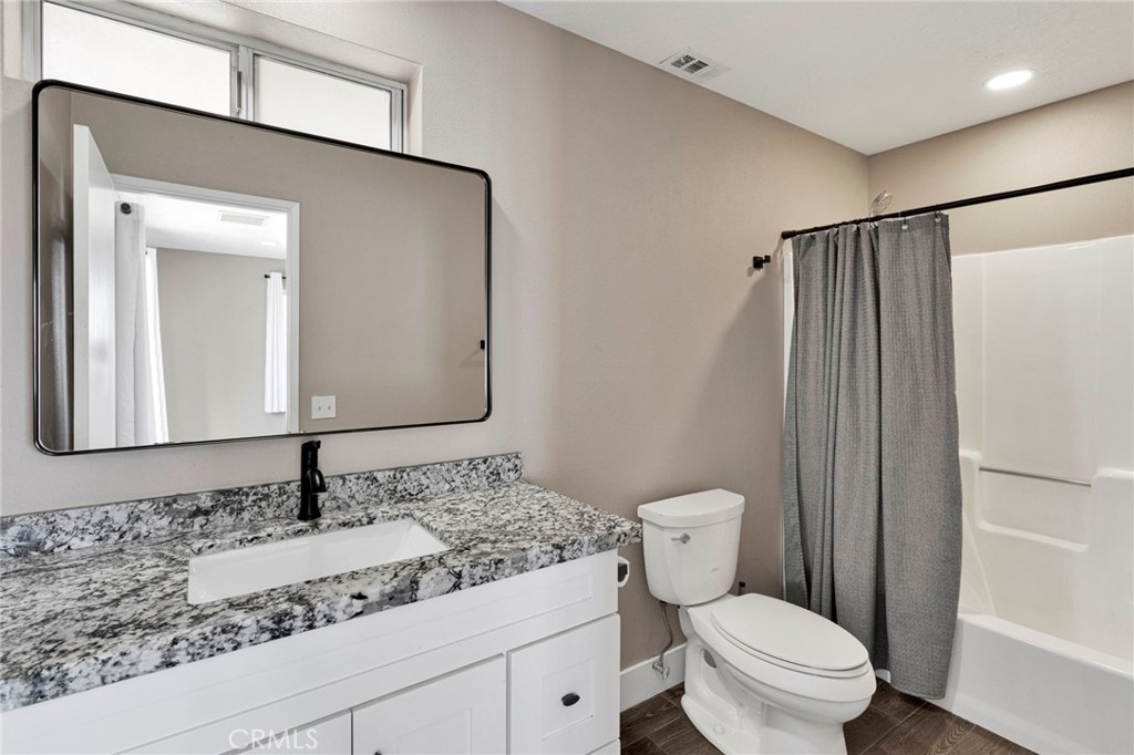 18738 Lemon Street Property Photo 18