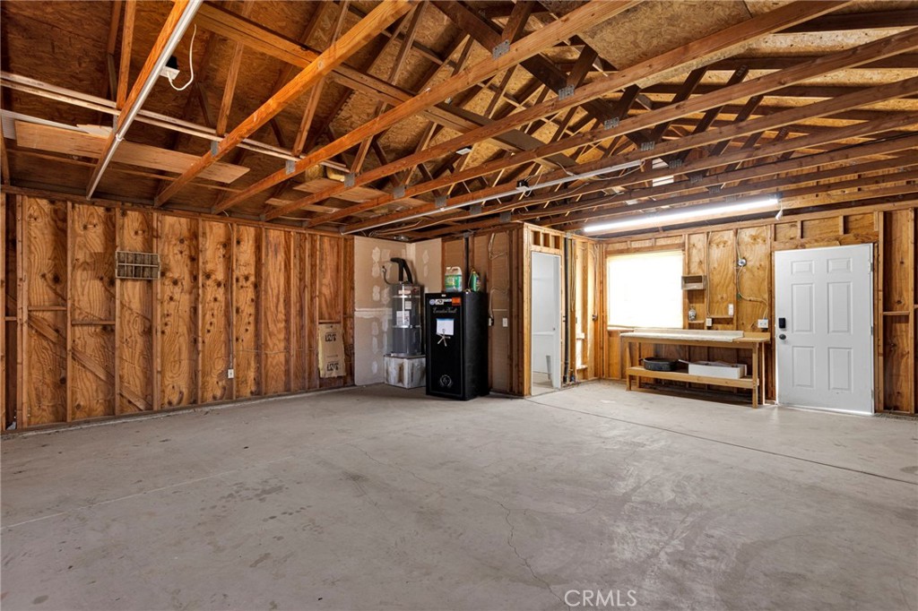 18738 Lemon Street Property Photo 24