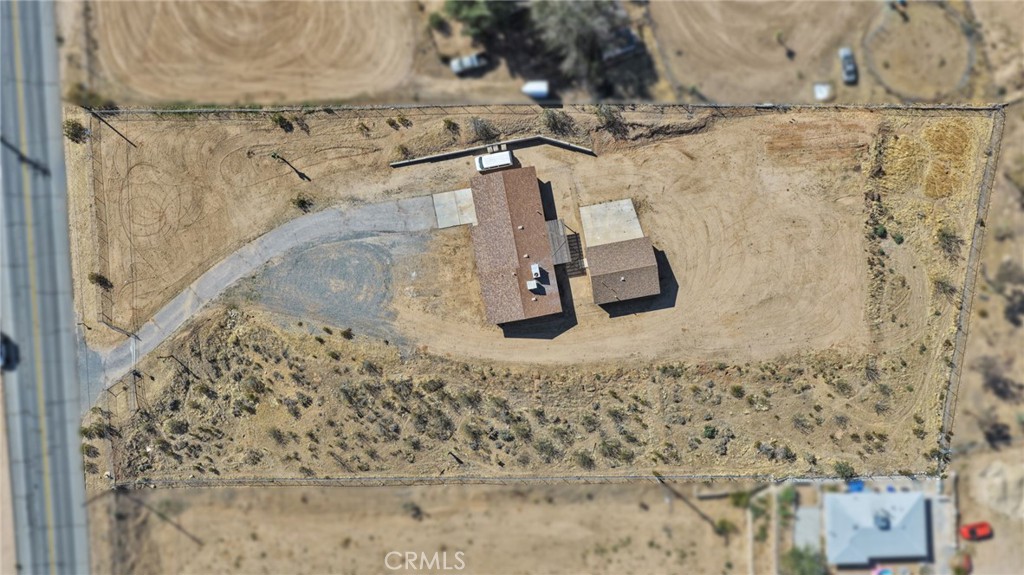 18738 Lemon Street Property Photo 33